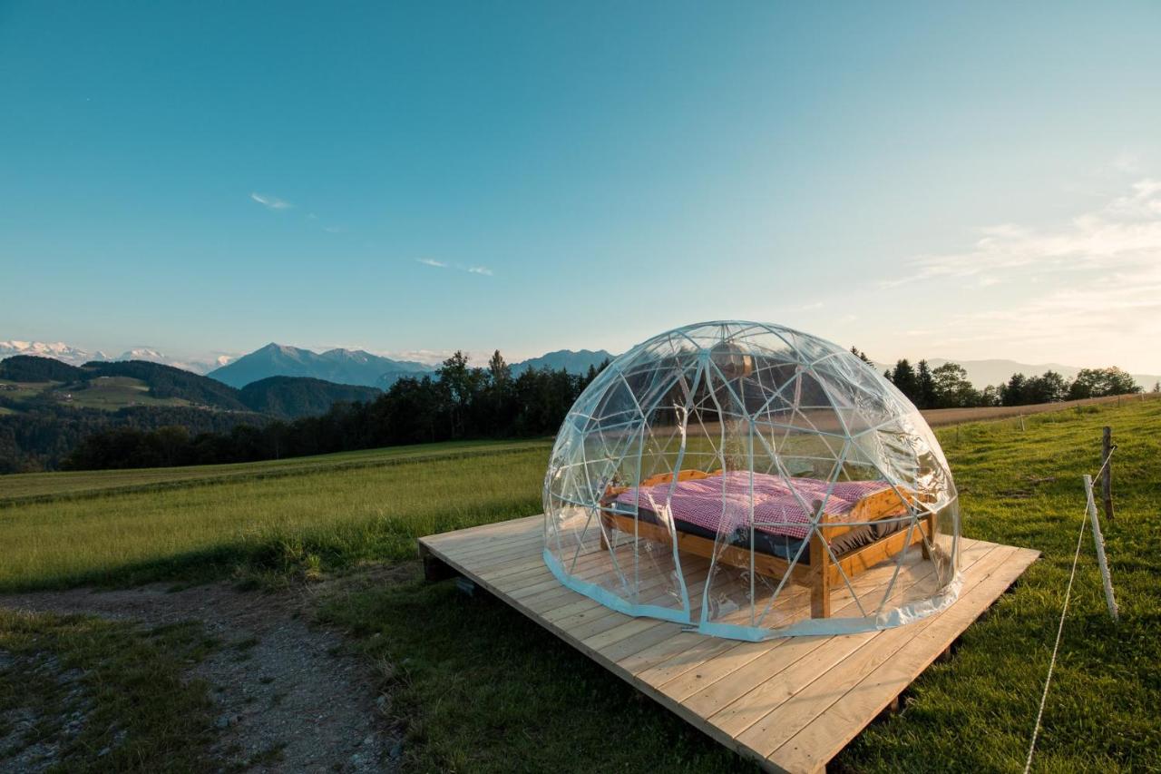 Bubbelsuite met uitzicht op de Alpen bern