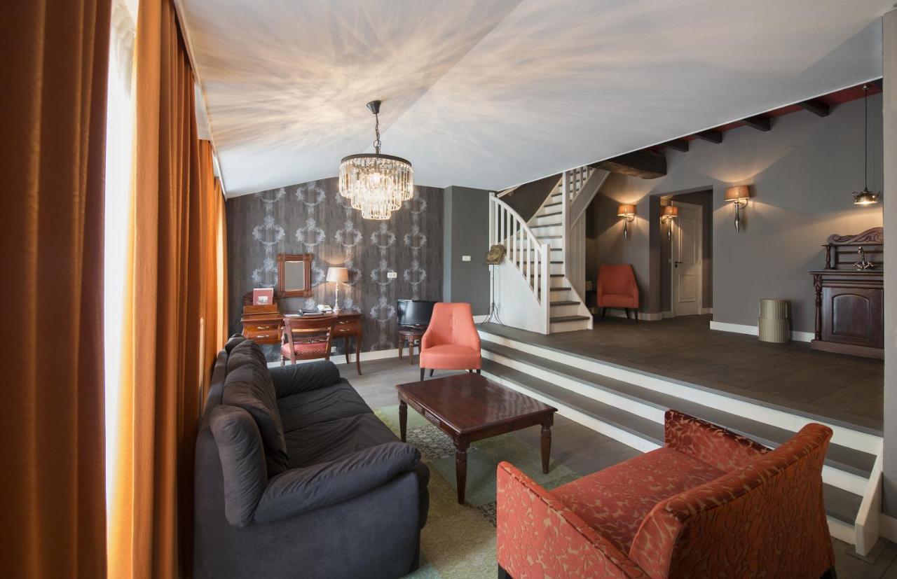 romantisch-hotel-kasteel-daelenbroeck-herkenbosch-limburg-lobby